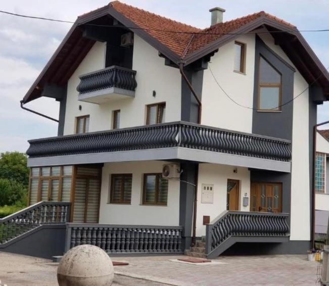 Teal Apartments Bihać Εξωτερικό φωτογραφία